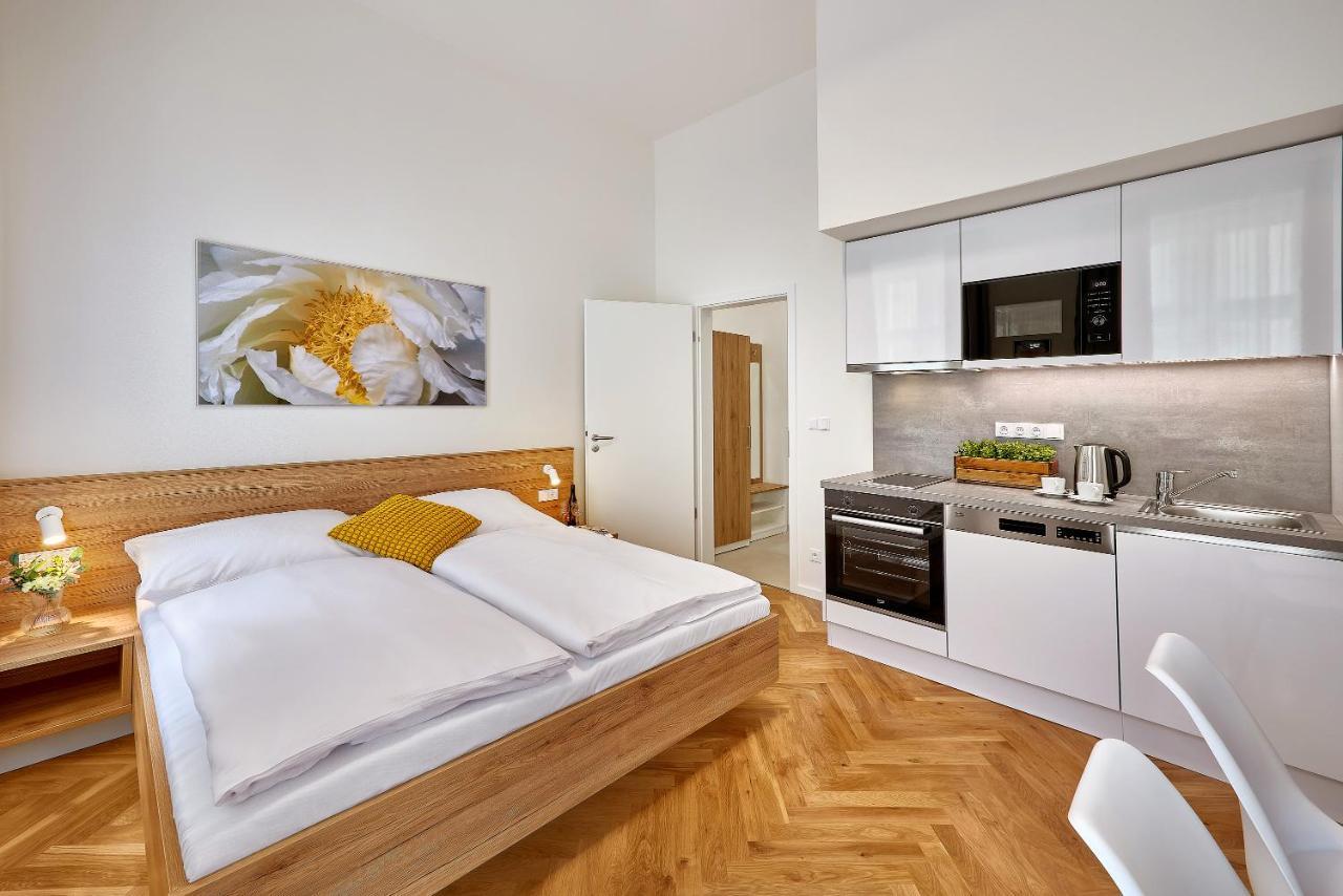 Downtown Suites Rubesova Πράγα Εξωτερικό φωτογραφία