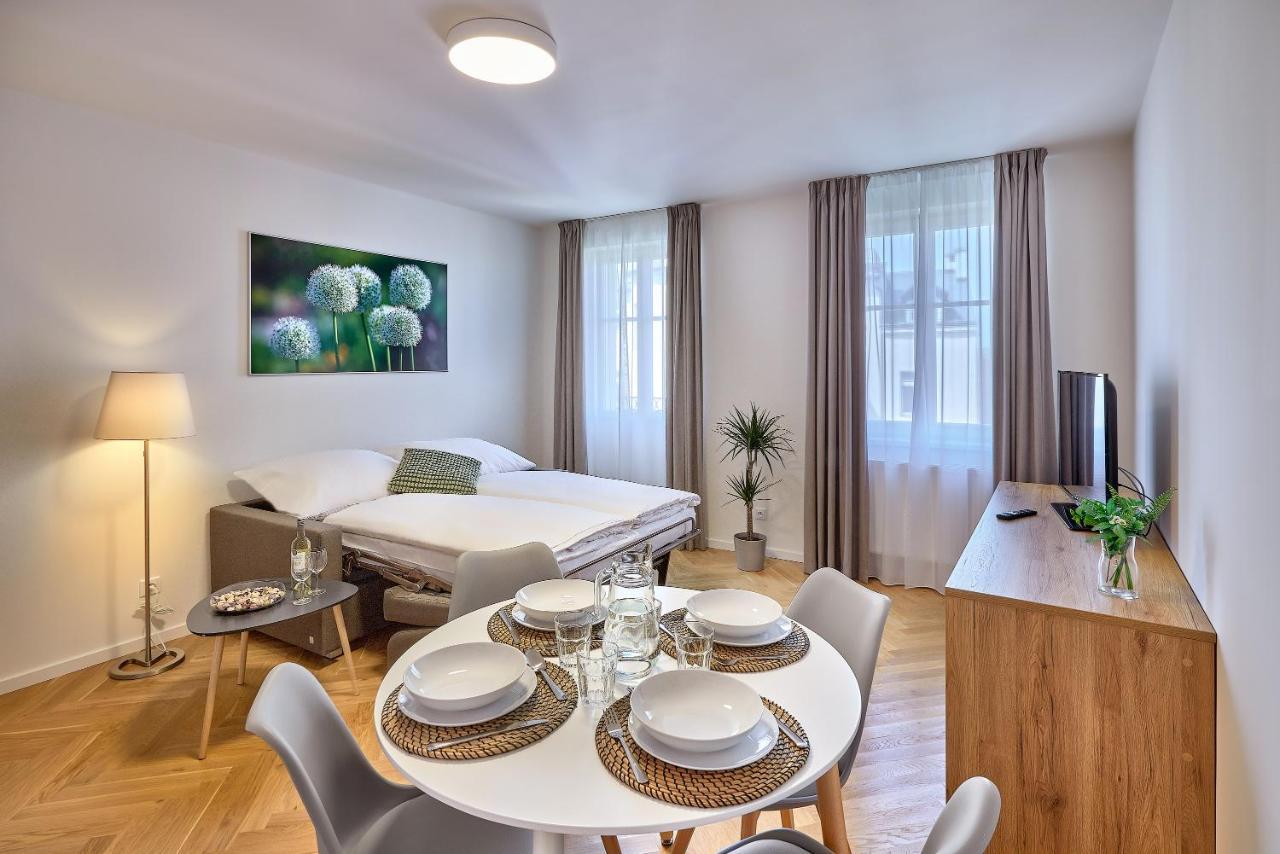 Downtown Suites Rubesova Πράγα Εξωτερικό φωτογραφία