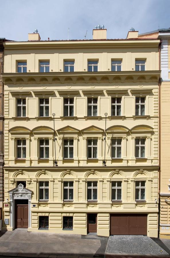 Downtown Suites Rubesova Πράγα Εξωτερικό φωτογραφία