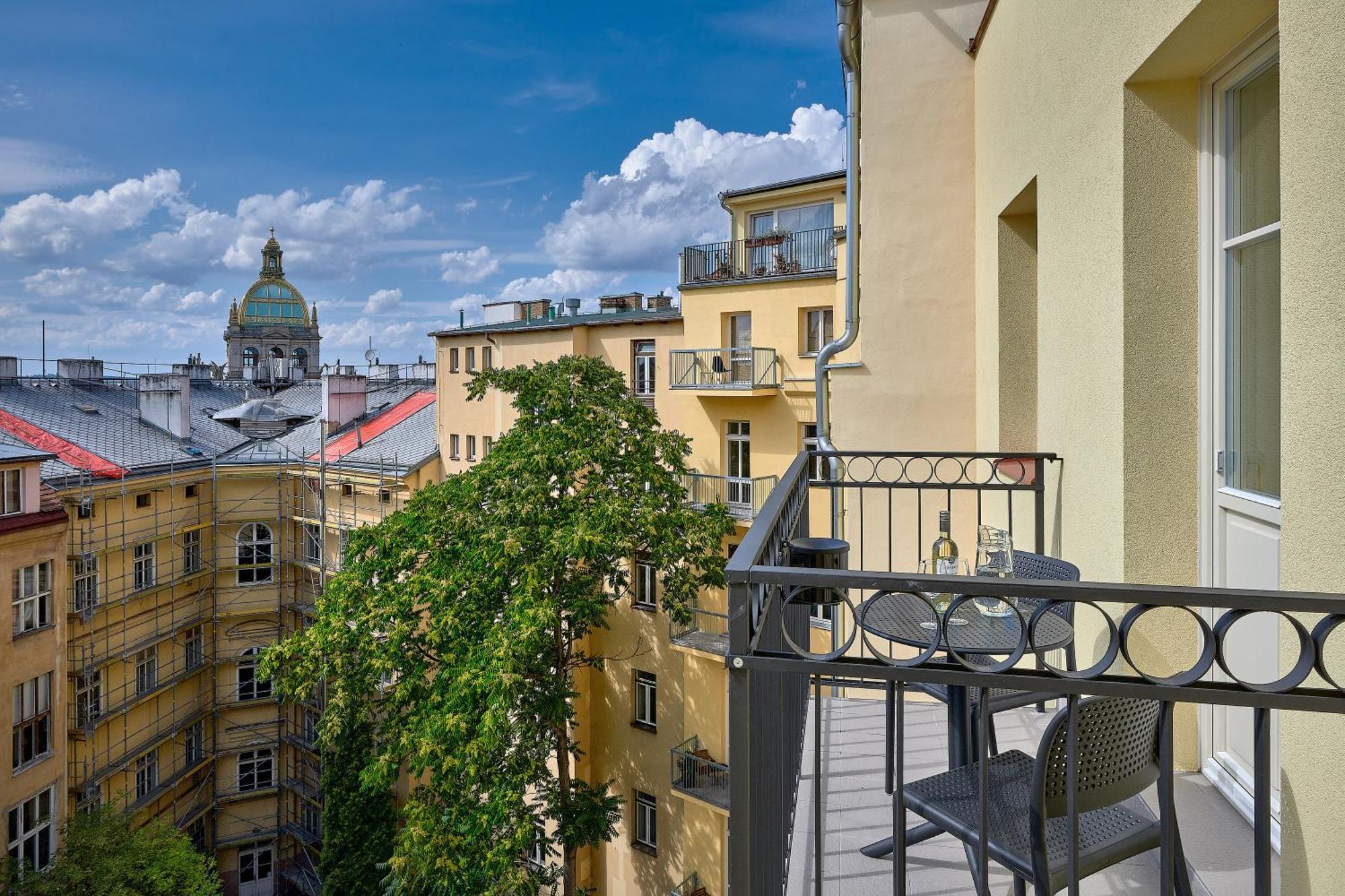 Downtown Suites Rubesova Πράγα Εξωτερικό φωτογραφία